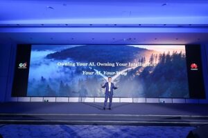 Huawei Launches Fintelligent AI Solution to Help Global Financial Institutions Realize "Own Your AI, Own Your Intelligence"