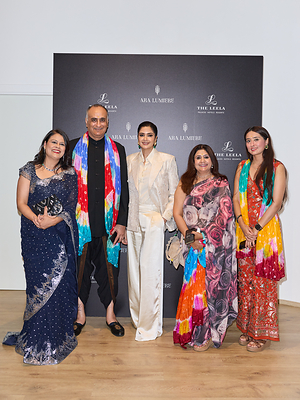THE LEELA AND ARA LUMIÈRE BRING 'FASHION FOR A CAUSE' TO MILAN FASHION WEEK  THE LEELA AND ARA LUMIÈRE BRING 'FASHION FOR A CAUSE' TO MILAN FASHION WEEK The Leela and The Pheonix Circle Team in Milan